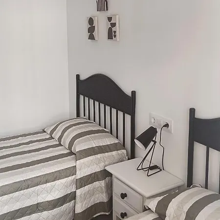 Апартаменти Siesta Sun En